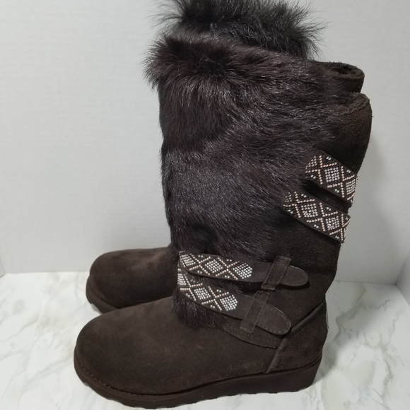 New  Bearpaw Women's  Boots - Picture 2 of 5